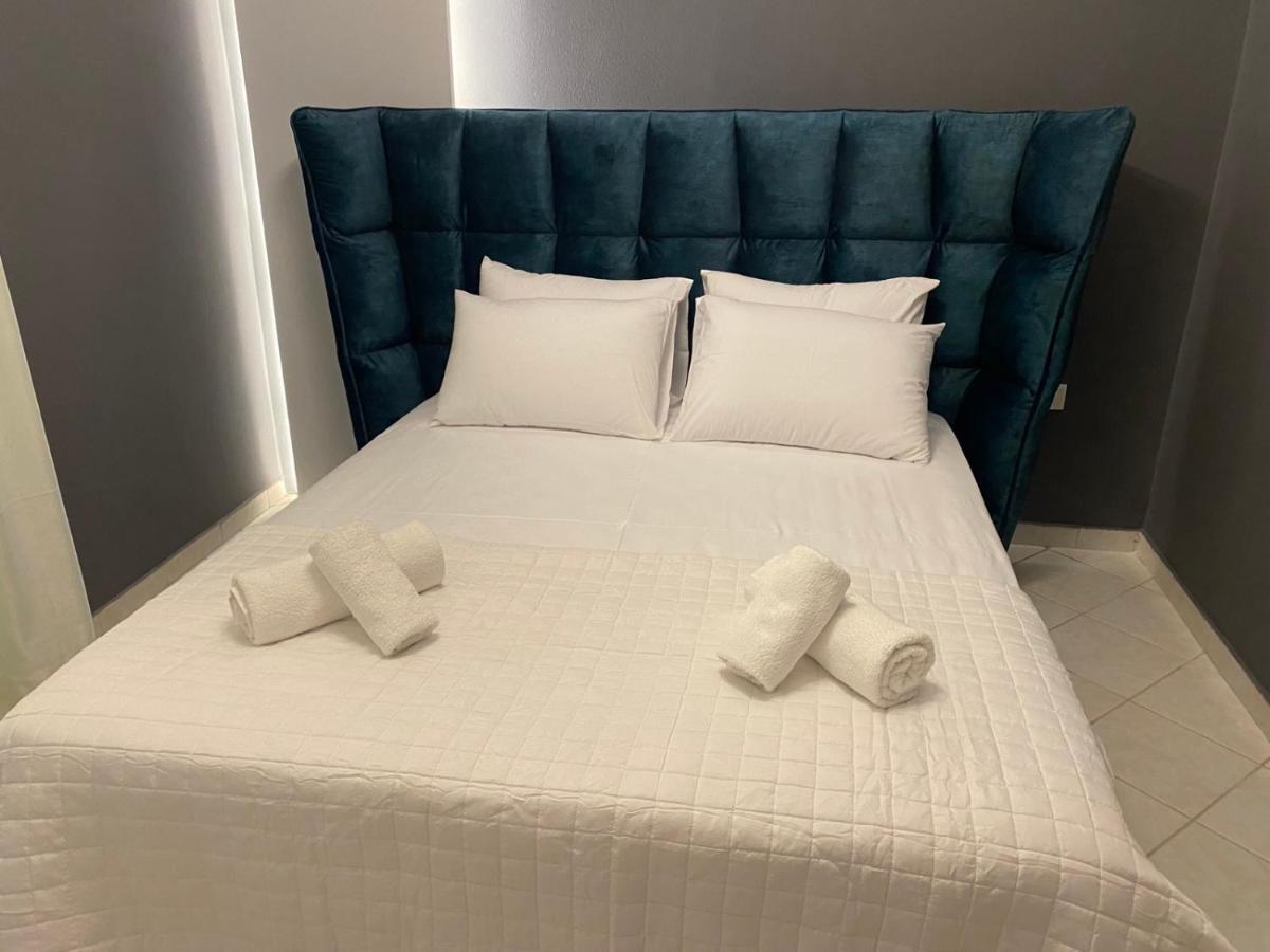 Comfortable Apartment Near To Metro Athen Exterior foto