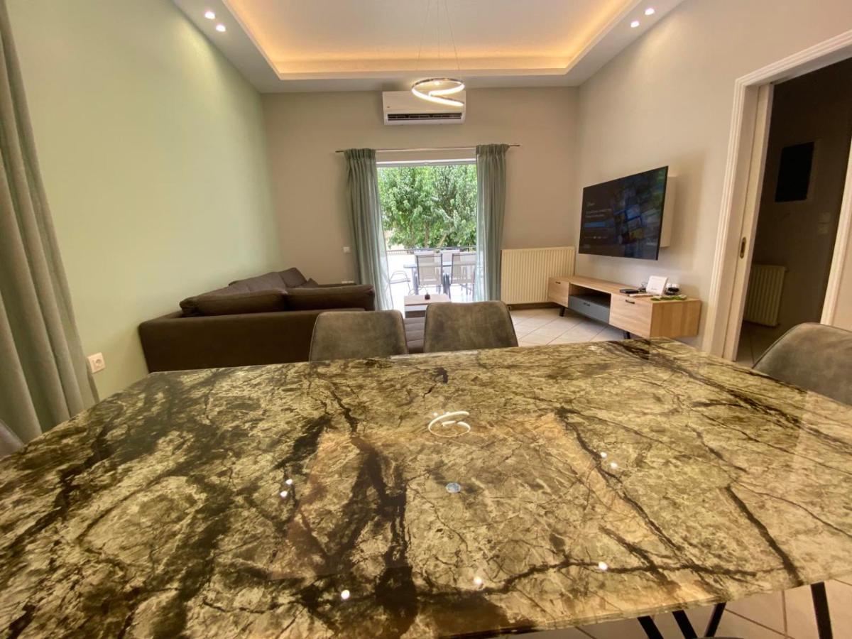 Comfortable Apartment Near To Metro Athen Exterior foto