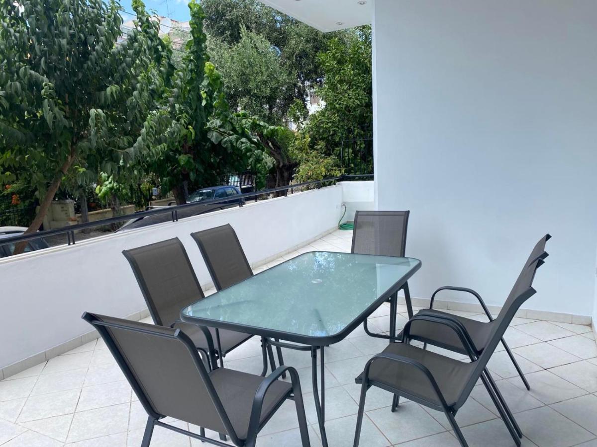 Comfortable Apartment Near To Metro Athen Exterior foto